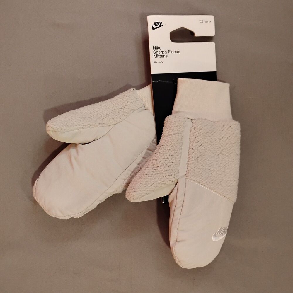 Women's Nike Sherpa Fleece Mittens XS/S Off White